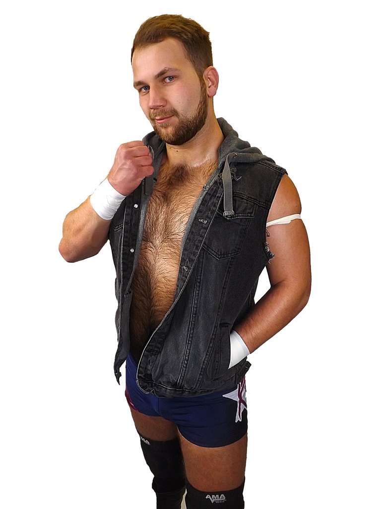 Kyle Kingsley - Wrestler profile image